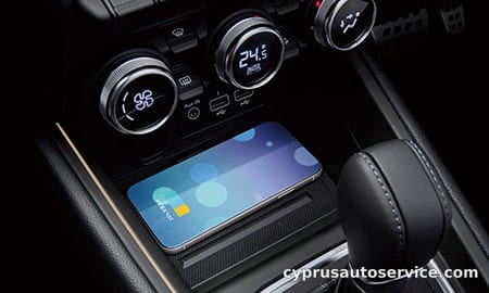 RENAULT LUTECIA E-TECH ENGINEERED
