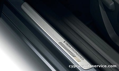 RENAULT LUTECIA E-TECH ENGINEERED