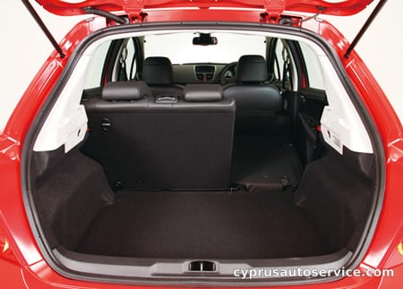 PEUGEOT 207 GT