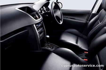 PEUGEOT 207 SW NAVI LITE