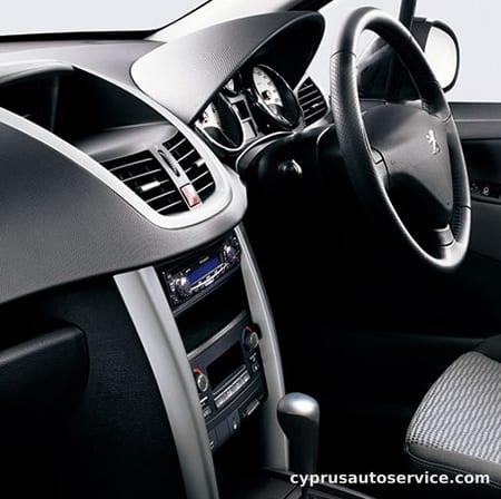 PEUGEOT 207 PREMIUM