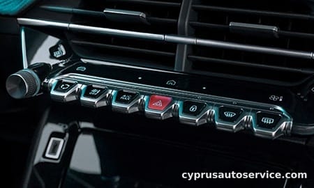 PEUGEOT 208 GT HYBRID