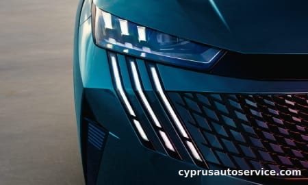 PEUGEOT E3008 GT ALCANTARA PACKAGE