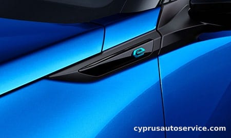 PEUGEOT E2008 ALLURE