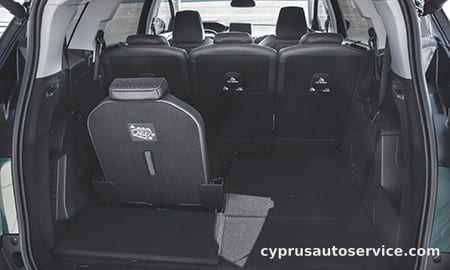 PEUGEOT 5008 GT