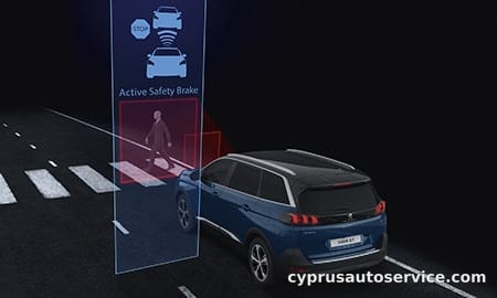 PEUGEOT 5008 GT BLUE HDI