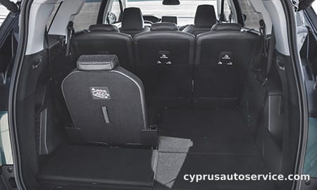 PEUGEOT 5008 GT