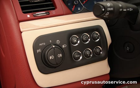 MASERATI GRANCABRIO BASE GRADE