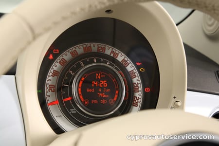 FIAT 500 1.4 16V LOUNGE