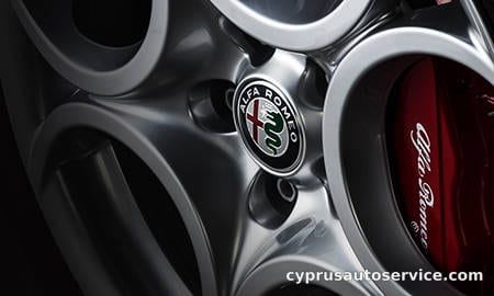 ALFA ROMEO GIULIETTA VELOCE CARBON