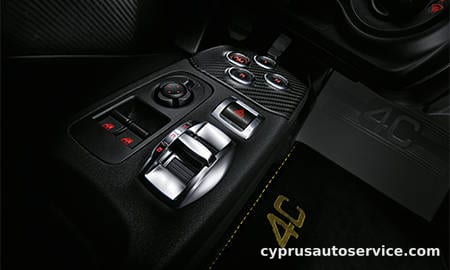 ALFA ROMEO 4C SPIDER BASE GRADE