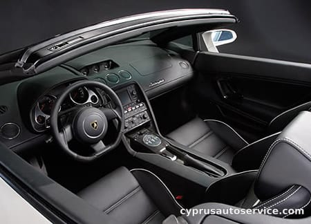 LAMBORGHINI GALLARDO SPYDER BASE GRADE