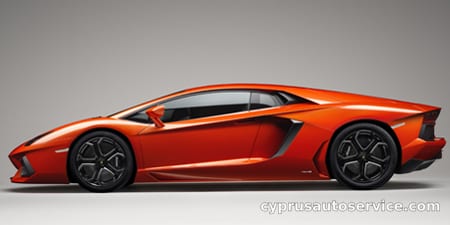 LAMBORGHINI AVENTADOR LP700-4