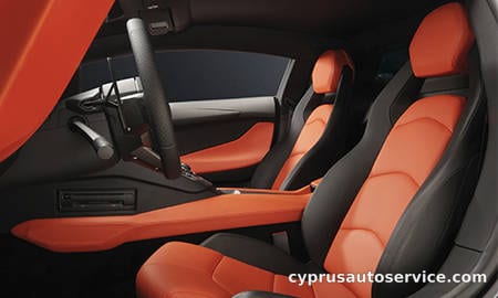 LAMBORGHINI AVENTADOR LP700-4
