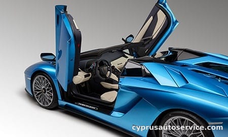 LAMBORGHINI AVENTADOR S ROADSTER