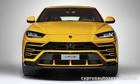 LAMBORGHINI URUS BASE GRADE