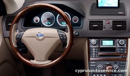 VOLVO XC90 SE