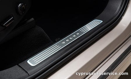 VOLVO XC90 PLUS B5 AWD