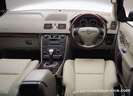 VOLVO XC90 2.5T
