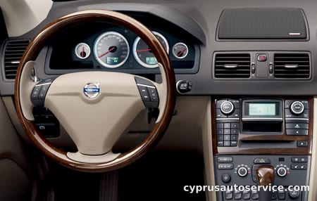 VOLVO XC90 3.2 SE AWD