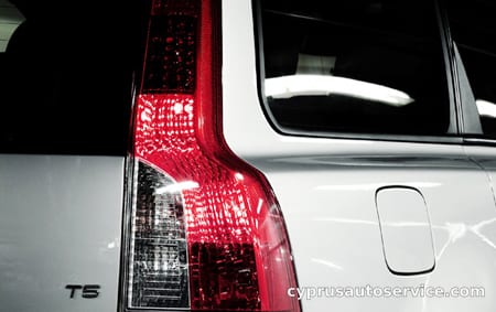 VOLVO V50 2.0E POWERSHIFT