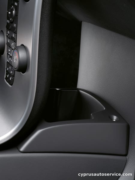 VOLVO V50 2.4I
