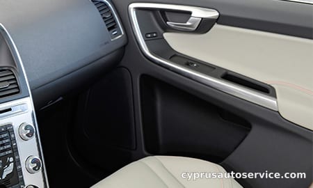 VOLVO XC60 T5