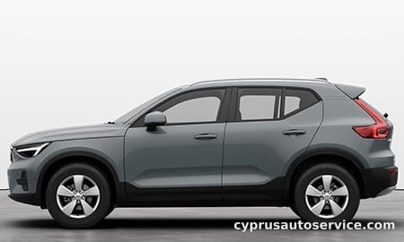 VOLVO XC40 ESSENTIAL B3