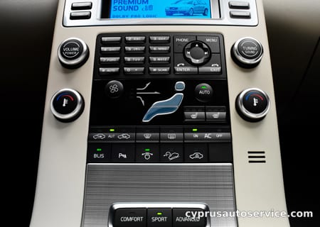 VOLVO V70 DRIVE