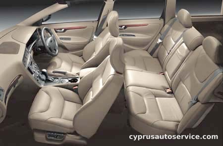VOLVO V70 AWD