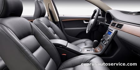VOLVO V70 2.5T LE