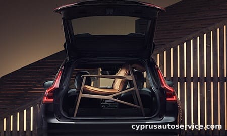 VOLVO V90 B6 AWD R-DESIGN