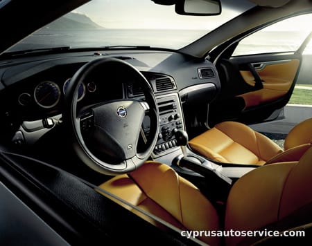 VOLVO S60 2.4 SE