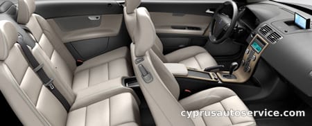 VOLVO C70 2.4I SE