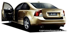 VOLVO S40
