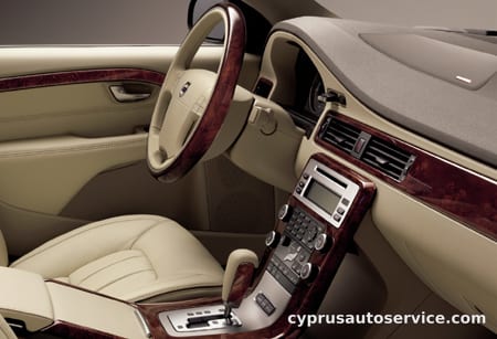 VOLVO S80 3.2 SE