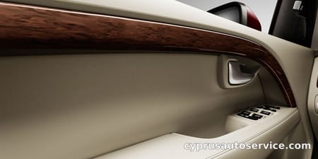 VOLVO S80 2.5T SE