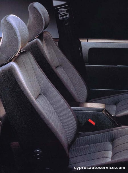 VOLVO 940 GL