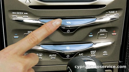 LINCOLN MKX BASE GRADE