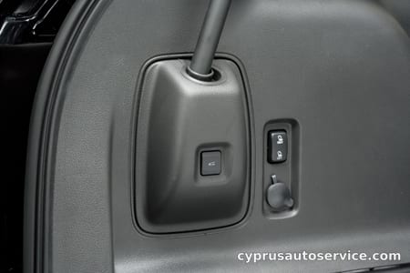 LINCOLN MKX BASE GRADE