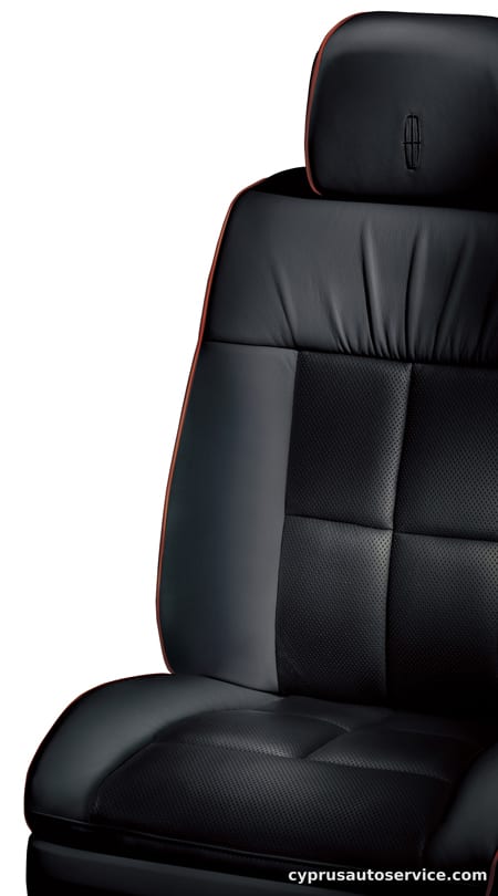 LINCOLN NAVIGATOR BASE GRADE