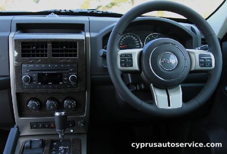 CHRYSLER JEEP JEEP CHEROKEE SPORT CROSS