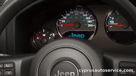 CHRYSLER JEEP JEEP CHEROKEE SPORT CROSS