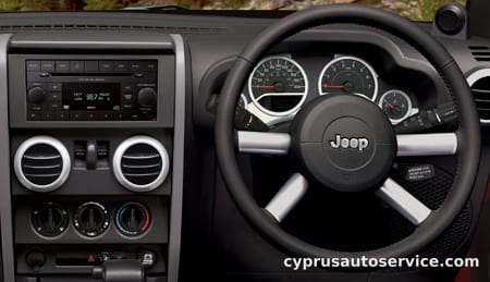 CHRYSLER JEEP JEEP WRANGLER SAHARA