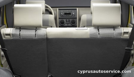 CHRYSLER JEEP JEEP WRANGLER UNLIMITED SAHARA