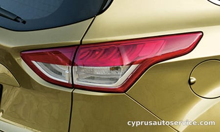 FORD KUGA TREND