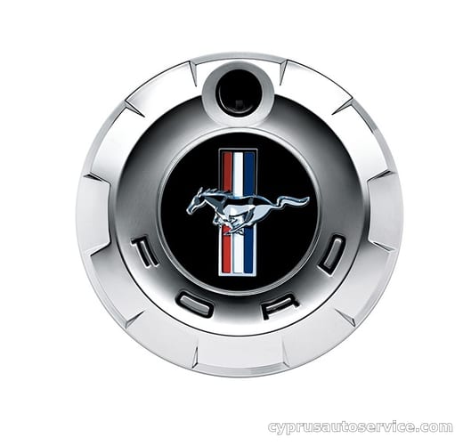 FORD MUSTANG V6 COUPE PREMIUM