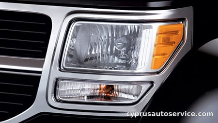 DODGE NITRO SE