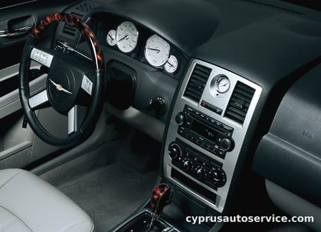CHRYSLER 300C 3.5