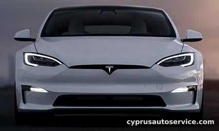 TESLA MODEL S TRI MOTOR AWD PLAID